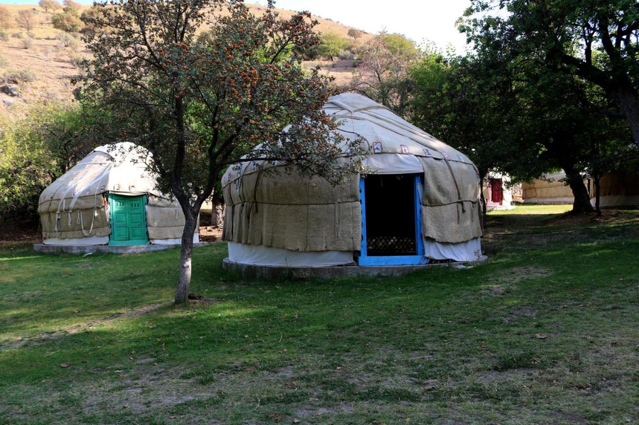 Sayyod Yurt Camp-Yurt Camp In Uzbekistan 호텔 Chuprak 외부 사진